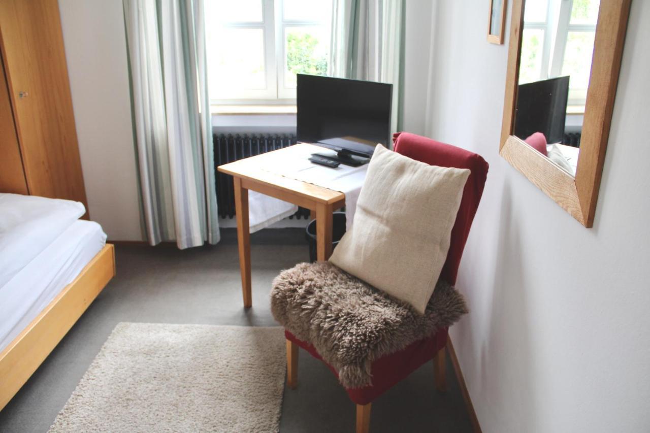 Schildwirtschaft Zum Rothen Ochsen Hotel Laupheim Eksteriør billede