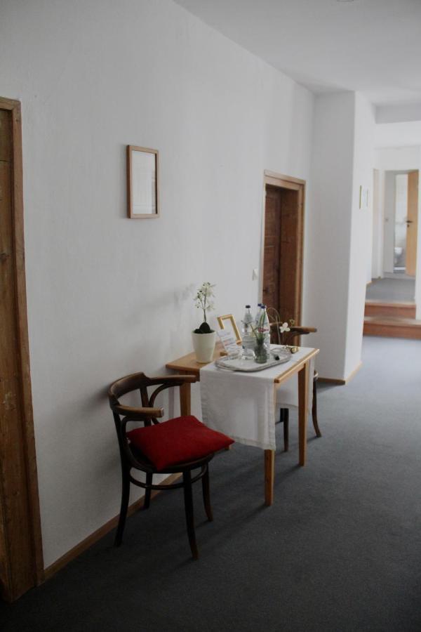 Schildwirtschaft Zum Rothen Ochsen Hotel Laupheim Eksteriør billede
